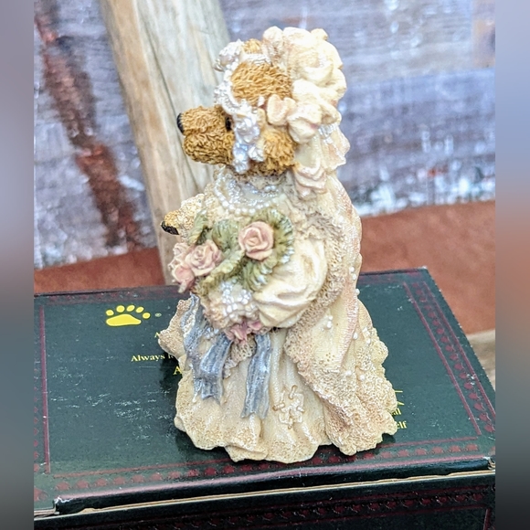 1999 Boyds Bear & Friends "Bailey the Bride" Bear Stone Collection #227712 - Picture 6 of 15